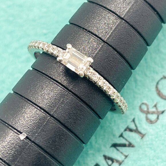 Tiffany & Co. Novo Horizon Platinum Emerald Cut & Round Diamond Ring Size 4.75 - Picture 5 of 14